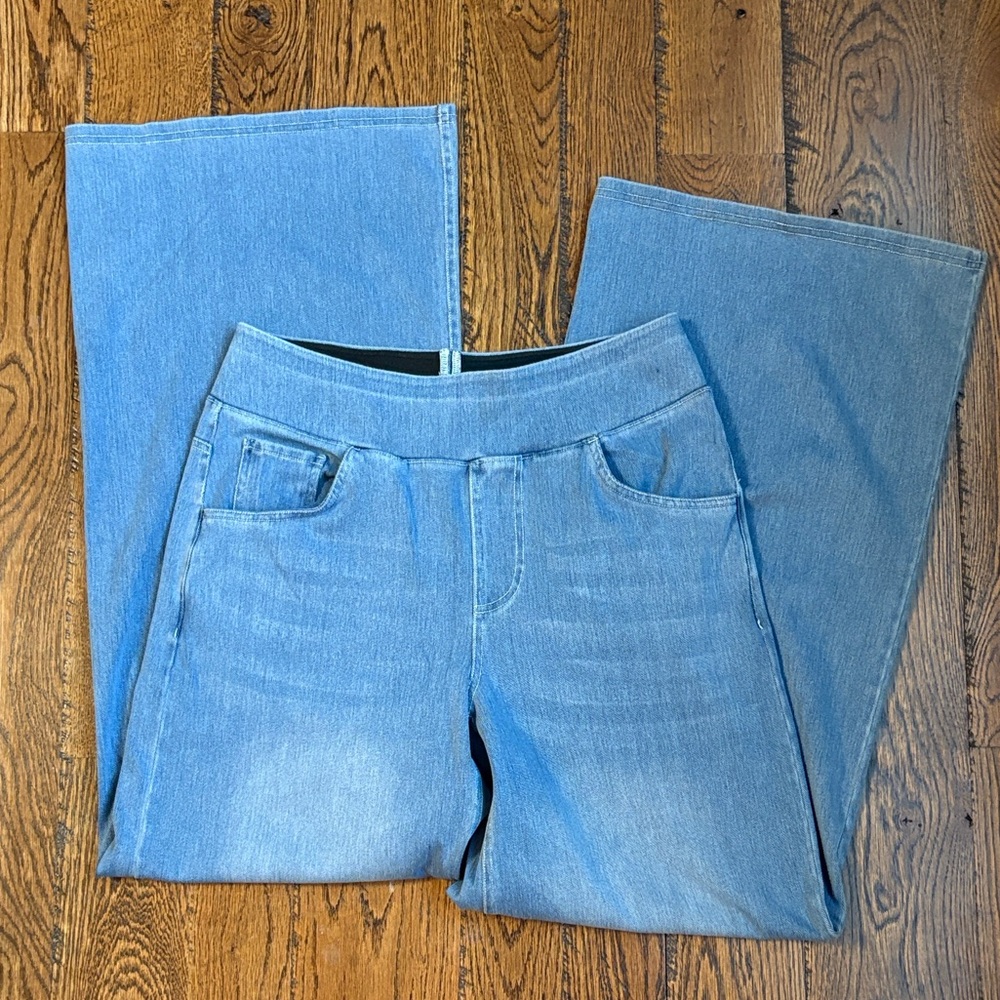 HALARA Flex Mayan blue Women's wide leg Jeans, size medium